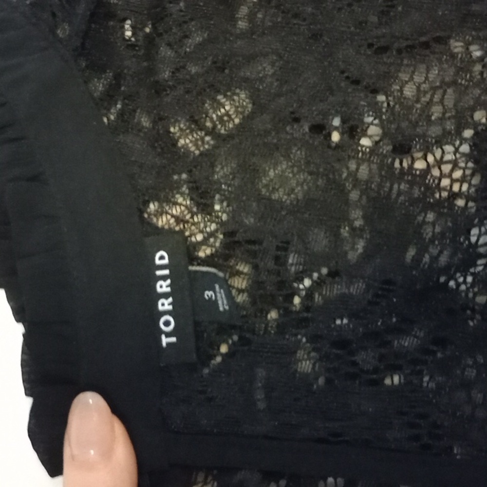Lace, torrid blouse, 3x - Picture 7 of 8